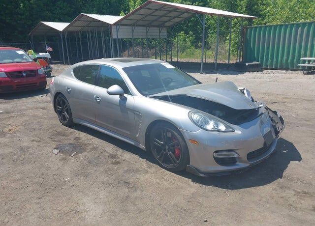 2012 PORSCHE Panamera