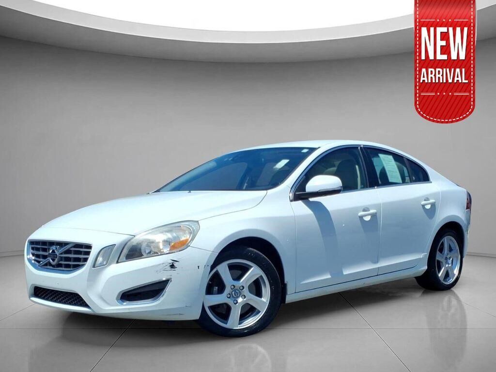 2012 VOLVO S60