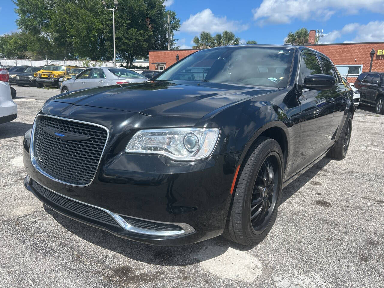 2018 CHRYSLER 300