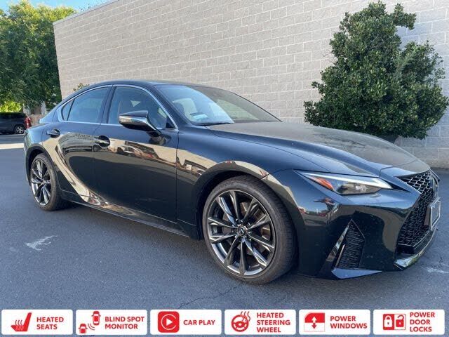 2025 Lexus IS