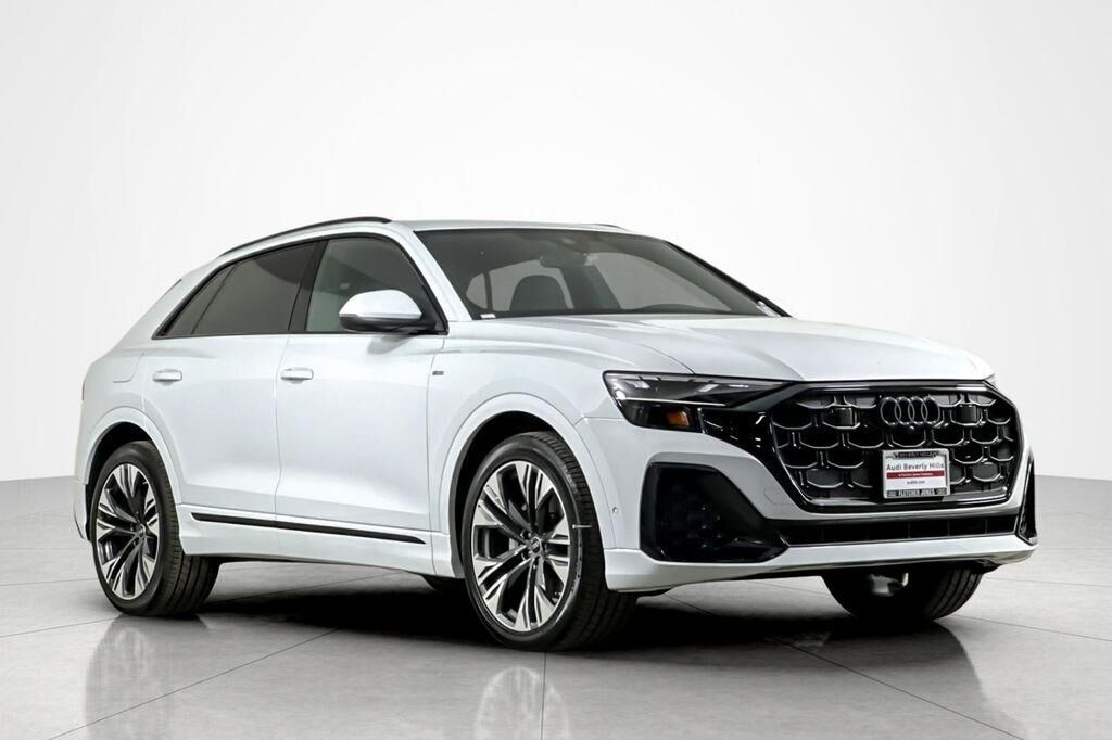 2026 Audi Q8