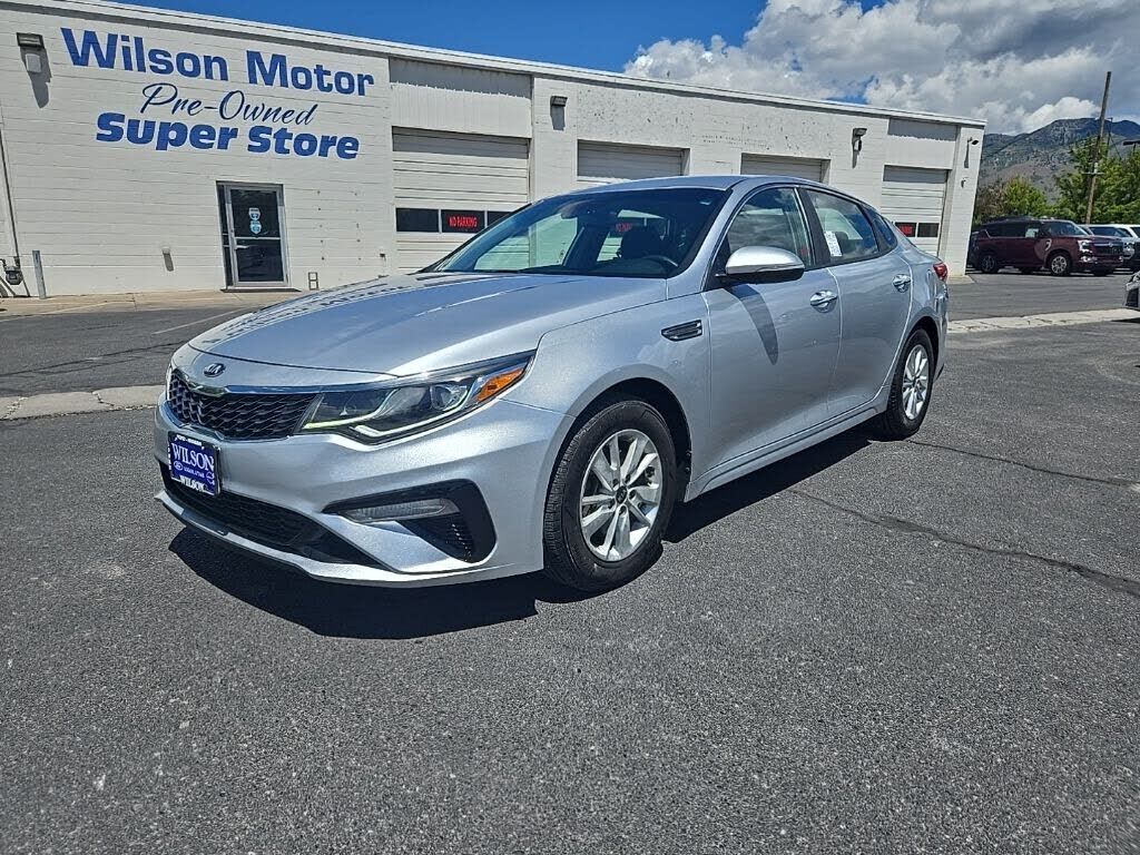 2019 KIA Optima