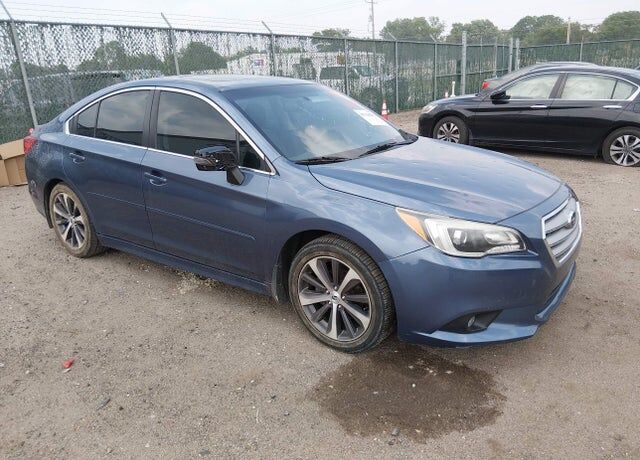 2016 SUBARU Legacy