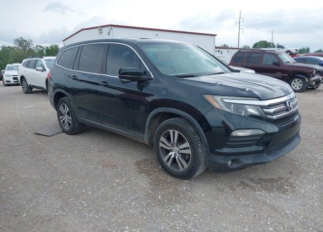 2017 HONDA Pilot