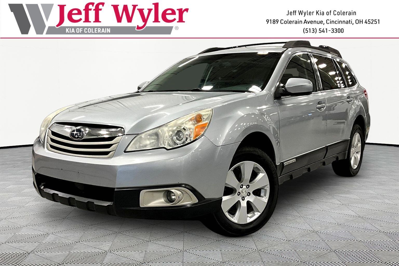 2012 SUBARU Outback