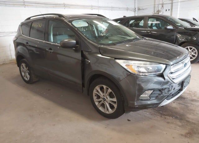 2018 FORD Escape