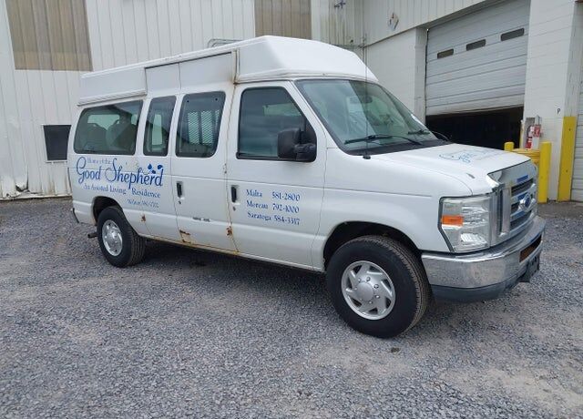 2011 FORD E-250