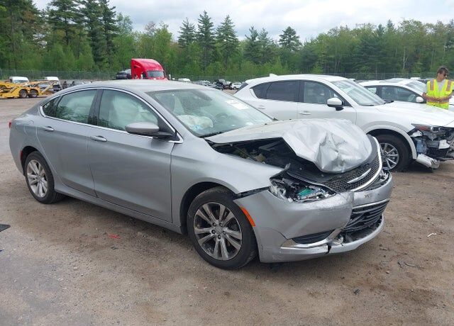 2015 CHRYSLER 200