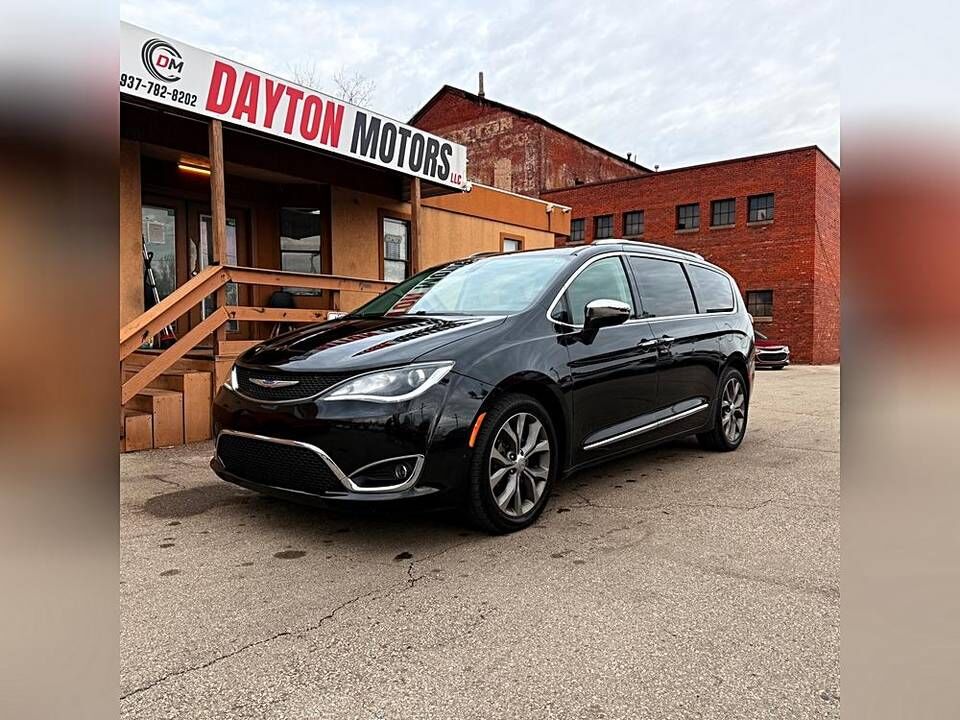 2019 CHRYSLER Pacifica