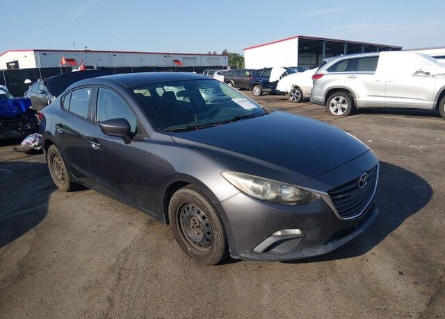 2016 MAZDA Mazda3