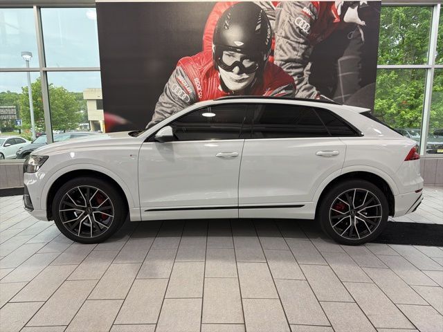 2021 Audi Q8