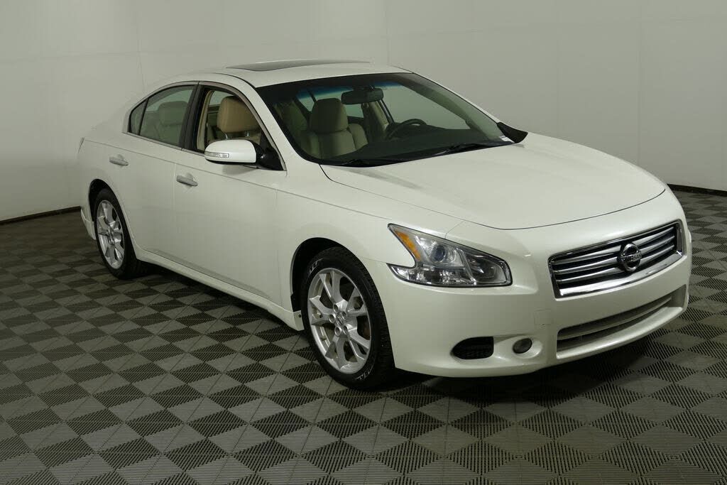 2014 NISSAN Maxima