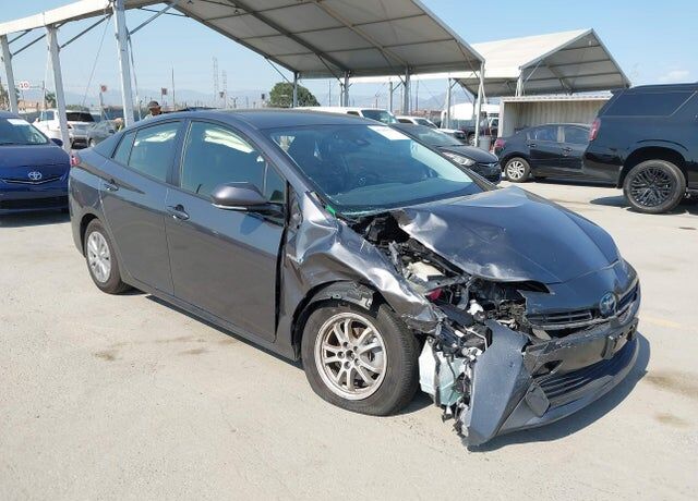 2019 TOYOTA PRIUS