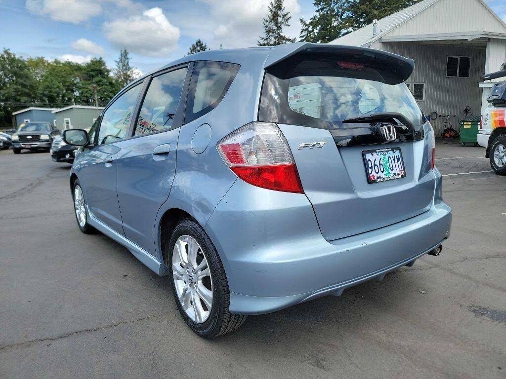 2011 HONDA Fit