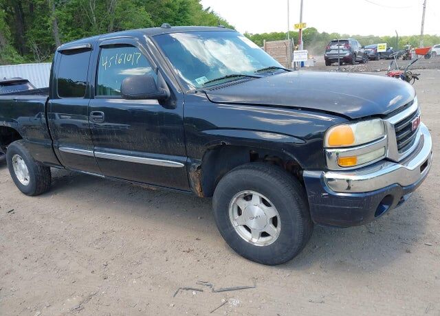 2004 GMC Sierra