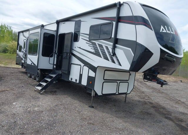 2022 ALLIANCE RV Valor