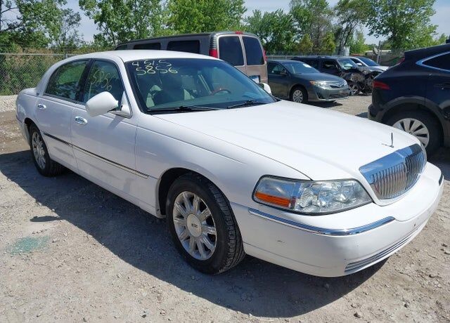 Lincoln Town Car