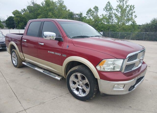 2011 DODGE Ram