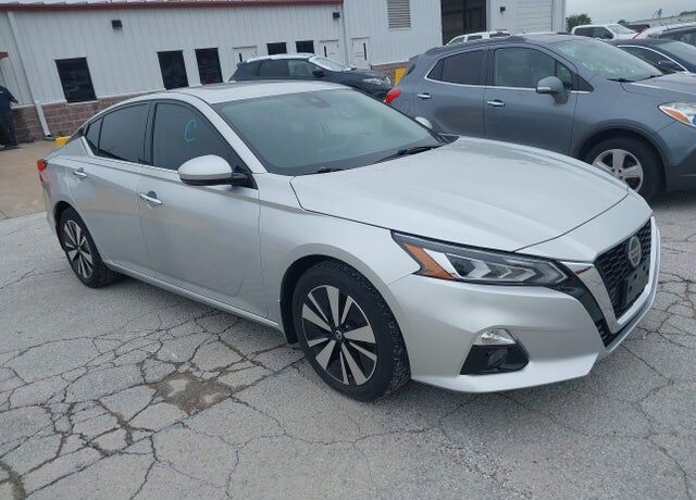 2019 NISSAN Altima