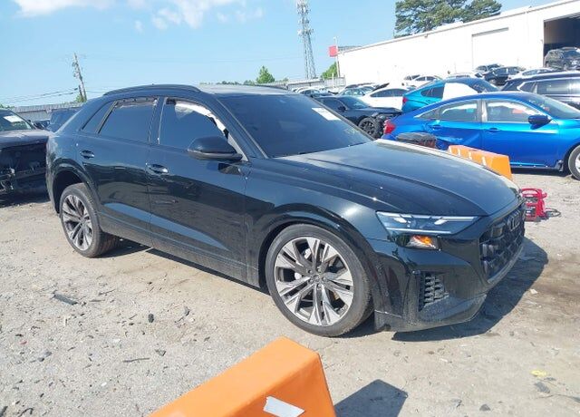 2025 AUDI Q8