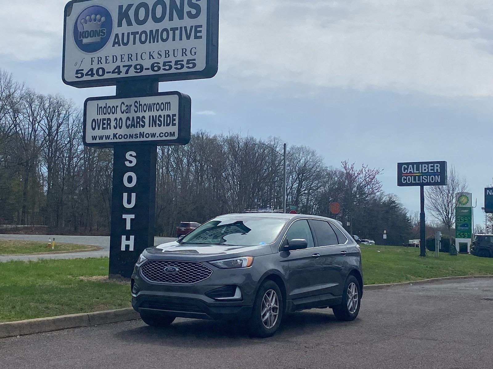 2024 FORD Edge