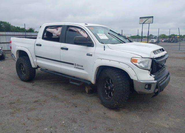 2016 TOYOTA Tundra