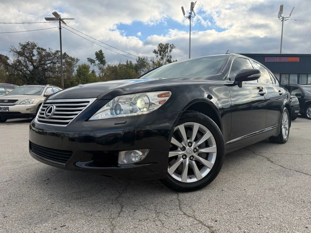 Lexus LS