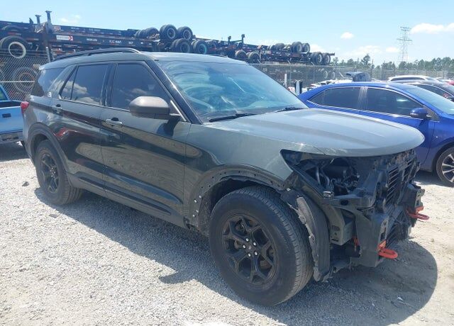 2021 FORD Explorer