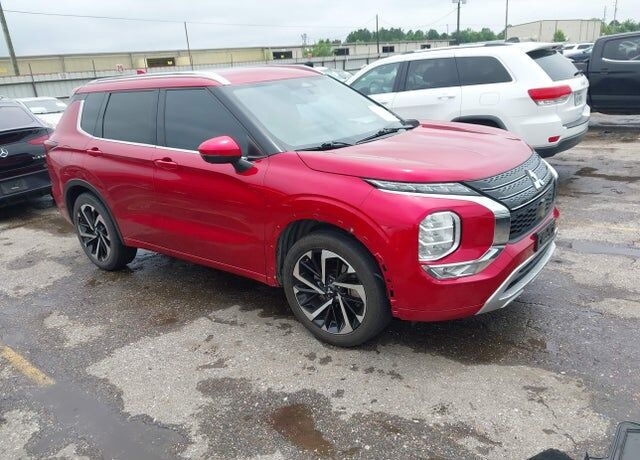 2022 MITSUBISHI Outlander