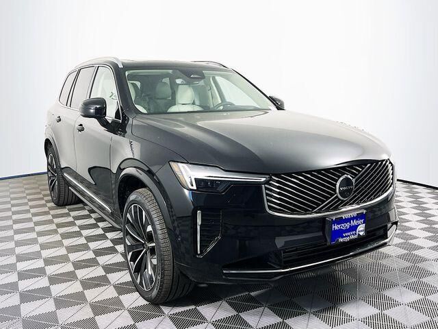2026 VOLVO XC90