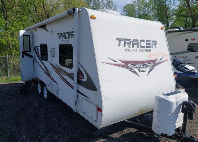 2010 FOREST RIVER Tracer