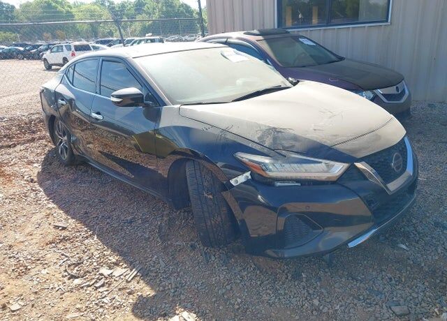 2019 NISSAN Maxima