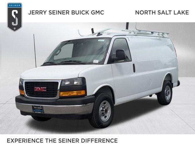 2025 GMC Savana