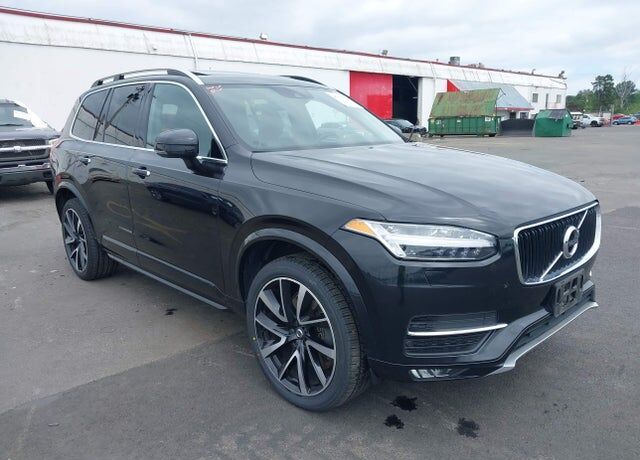 2018 VOLVO XC90