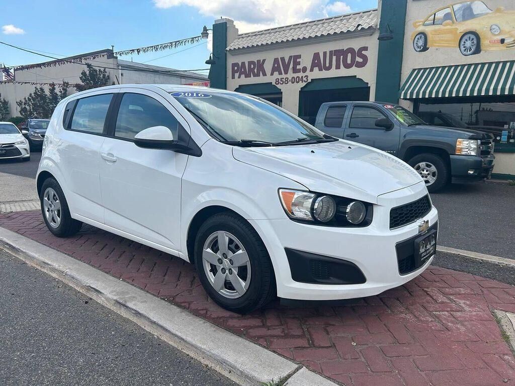 2016 CHEVROLET Sonic