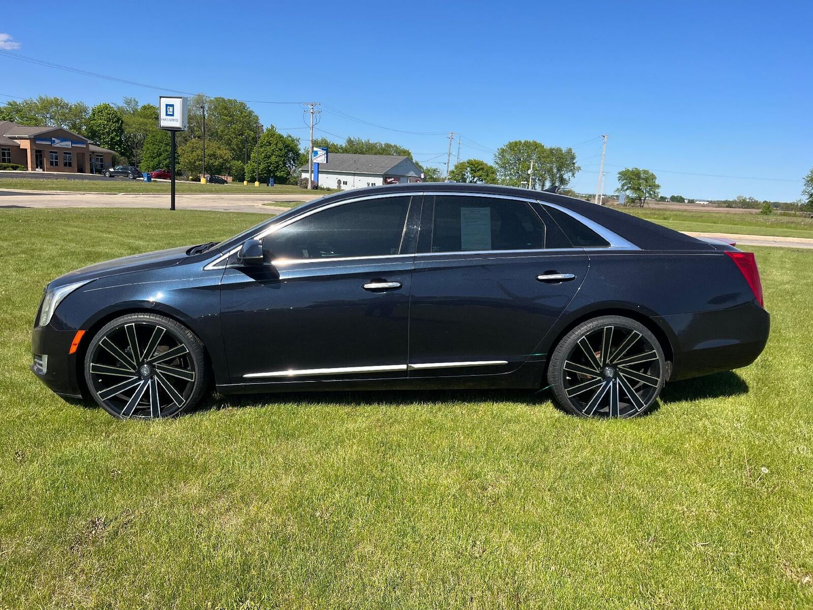 2013 CADILLAC XTS