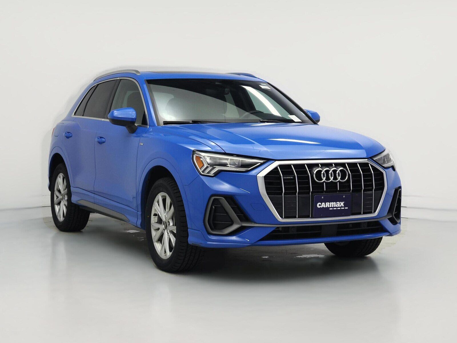 2023 AUDI Q3