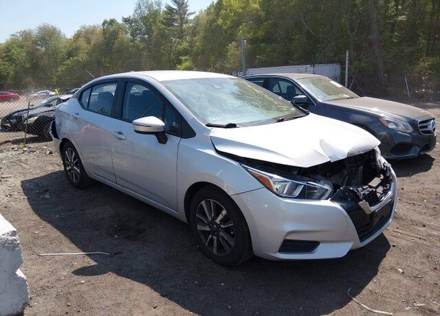 2021 NISSAN Versa