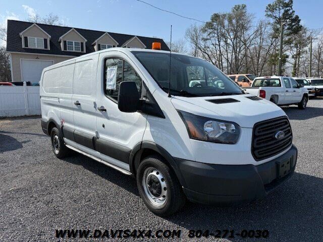 2017 FORD Transit
