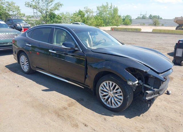 2016 INFINITI Q70L