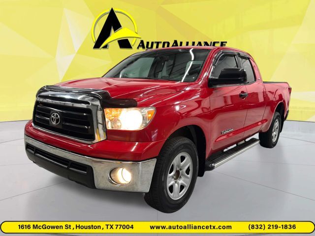 2011 TOYOTA Tundra