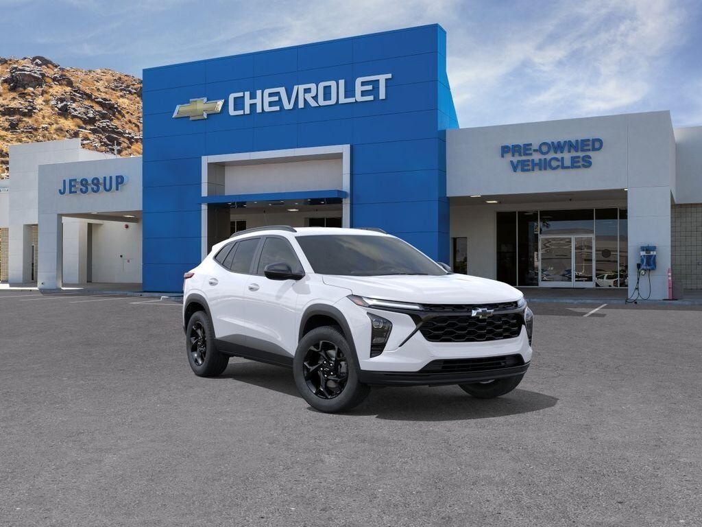 2026 CHEVROLET Trax