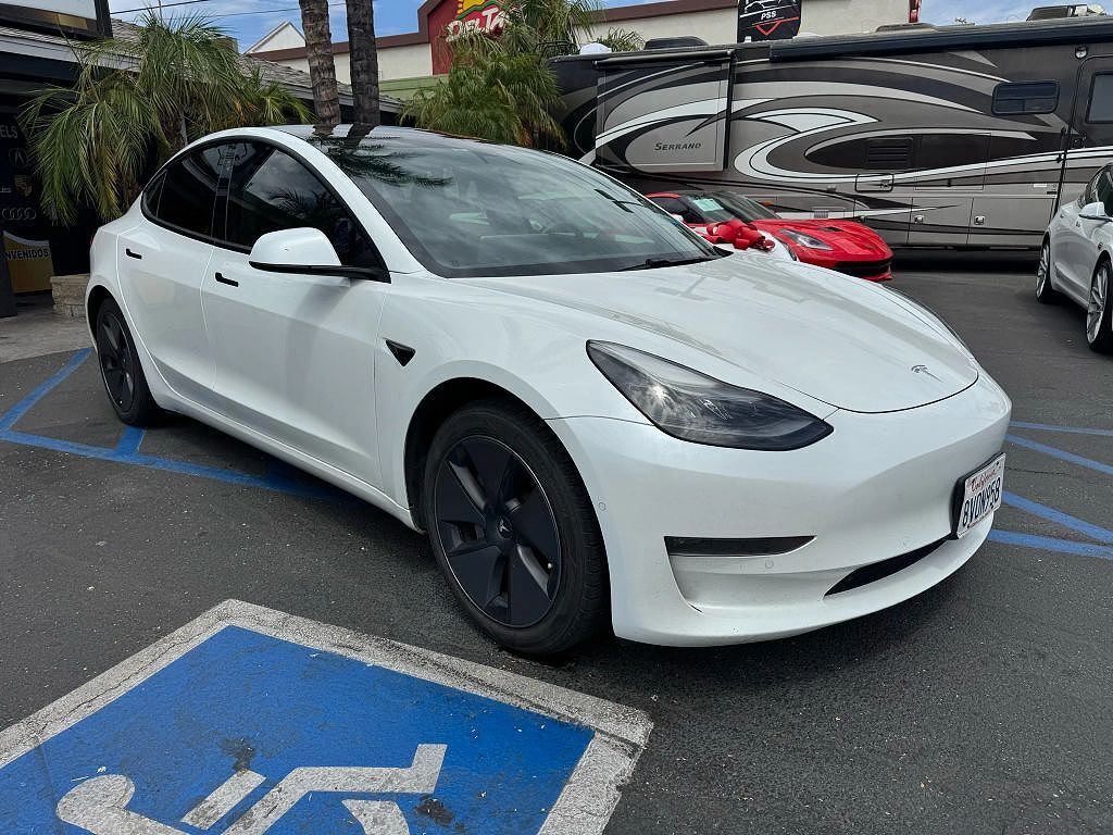 2021 TESLA Model 3
