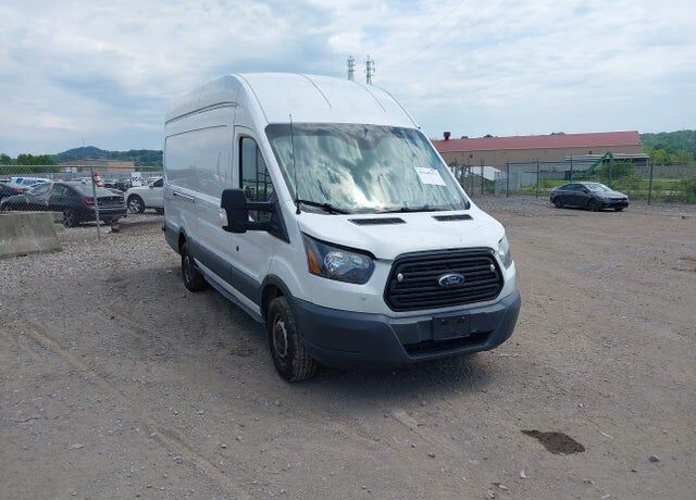 2015 FORD Transit