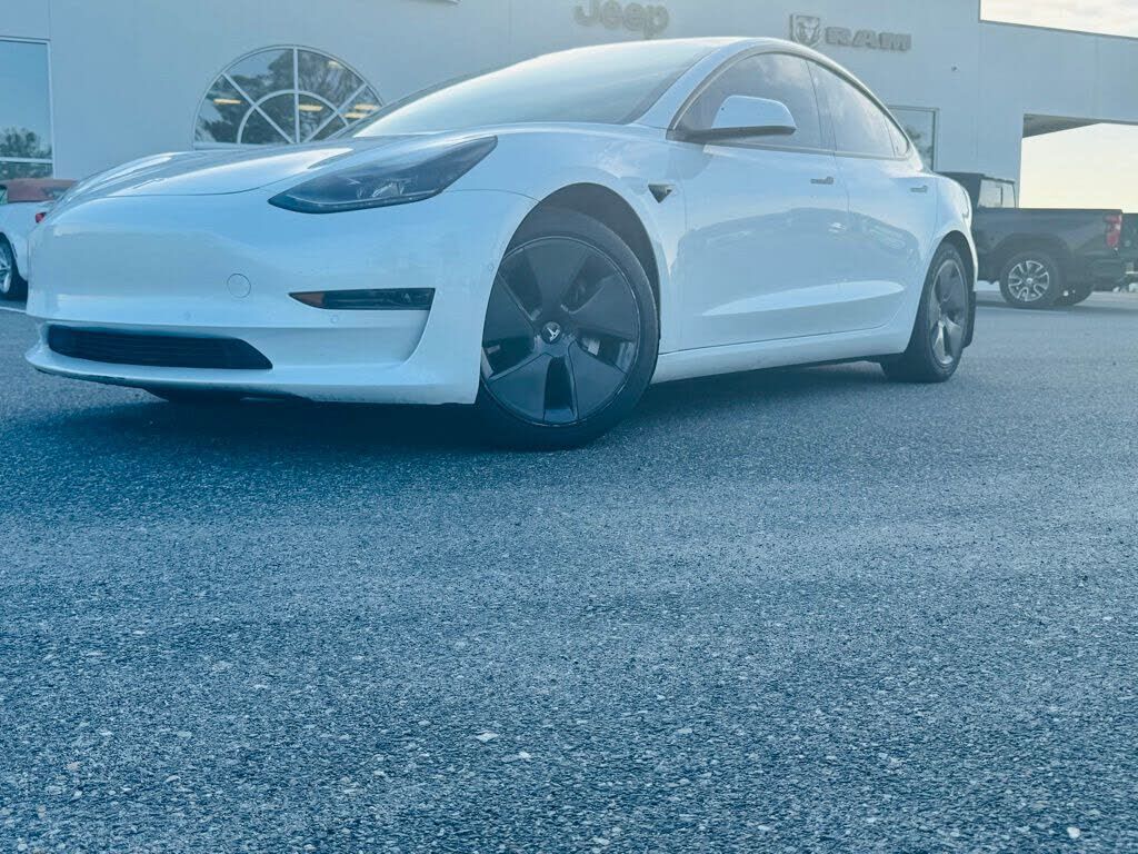 2021 TESLA Model 3