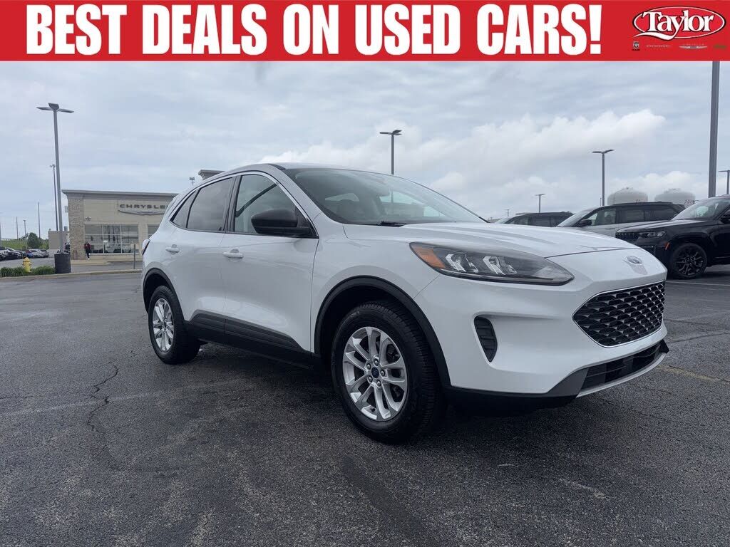 2022 FORD Escape
