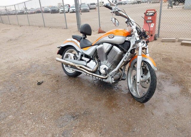 2004 VICTORY Vegas