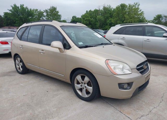2007 KIA Rondo