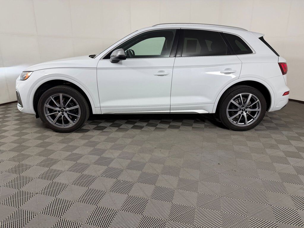 2024 Audi SQ5