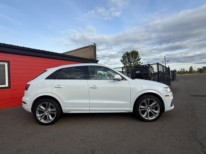 2016 Audi Q3